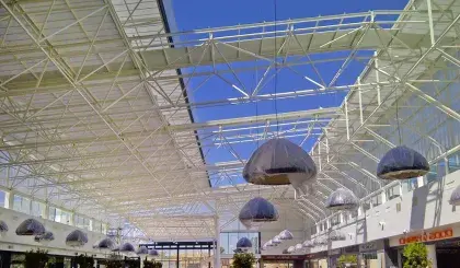 Centro Comercial Serrallo