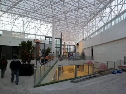 Centro Comercial Serrallo