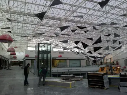 Centro Comercial Serrallo