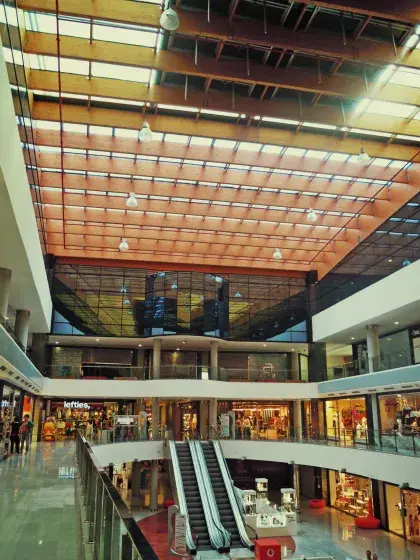 Centro Comercial Alshur La Zubia