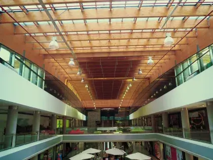 Centro Comercial Alshur La Zubia