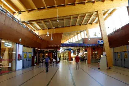 Centro Comercial Parque Rivas