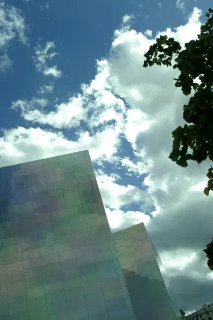 Cubos Guggenheim Hiro Yamagata