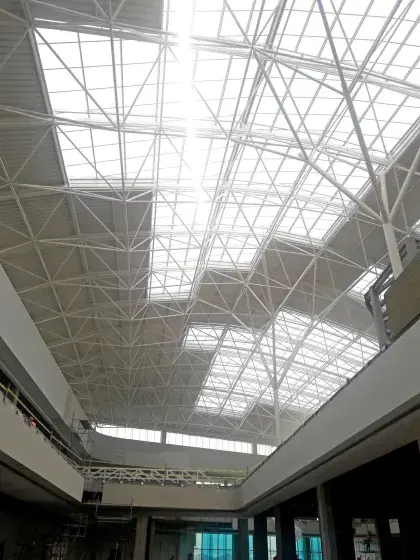 EL EDÉN SHOPPING CENTER