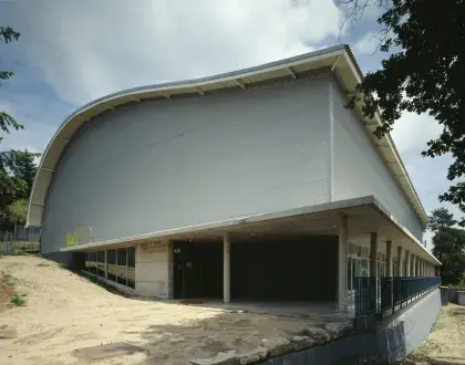 POLIDEPORTIVO EN VILADRAU