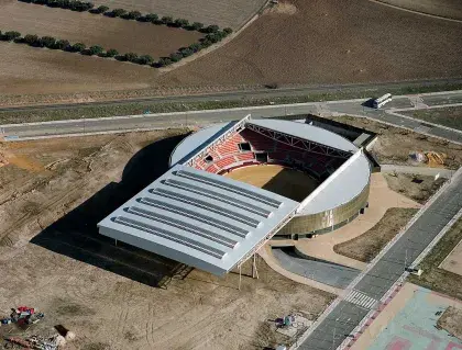 PLAZA DE TOROS DE ILLESCAS