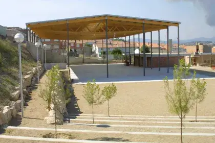 POLIDEPORTIVO EN SAN LLORENÇ DE HORTON