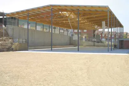 POLIDEPORTIVO EN SAN LLORENÇ DE HORTON