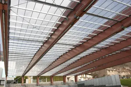 POLIDEPORTIVO EN ARTICA