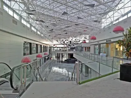 Centro Comercial Serrallo